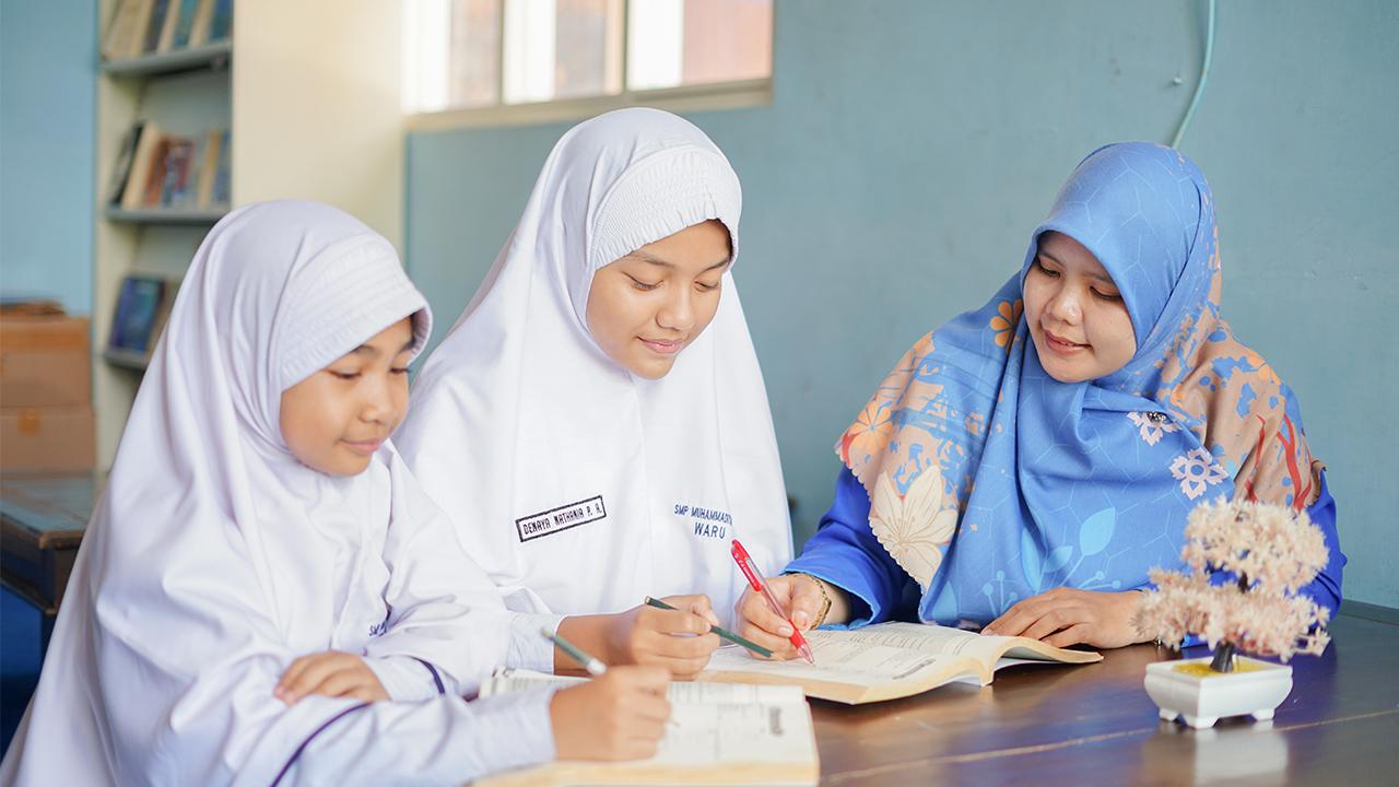 Mari bergabung dengan kami